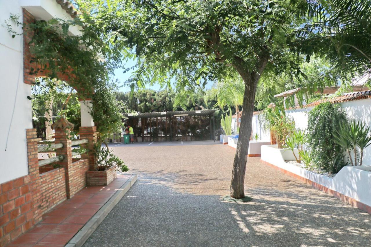 Bungalow La Roa I Конил-де-ла-Фронтера Екстериор снимка